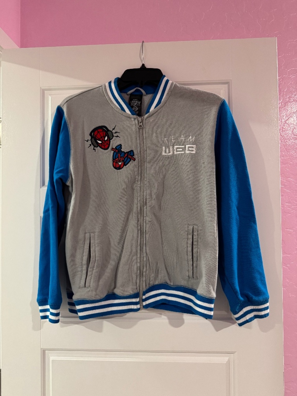 Spiderman Team Web Sweatshirt - Kid's Large - Authentic Avenger's Campus